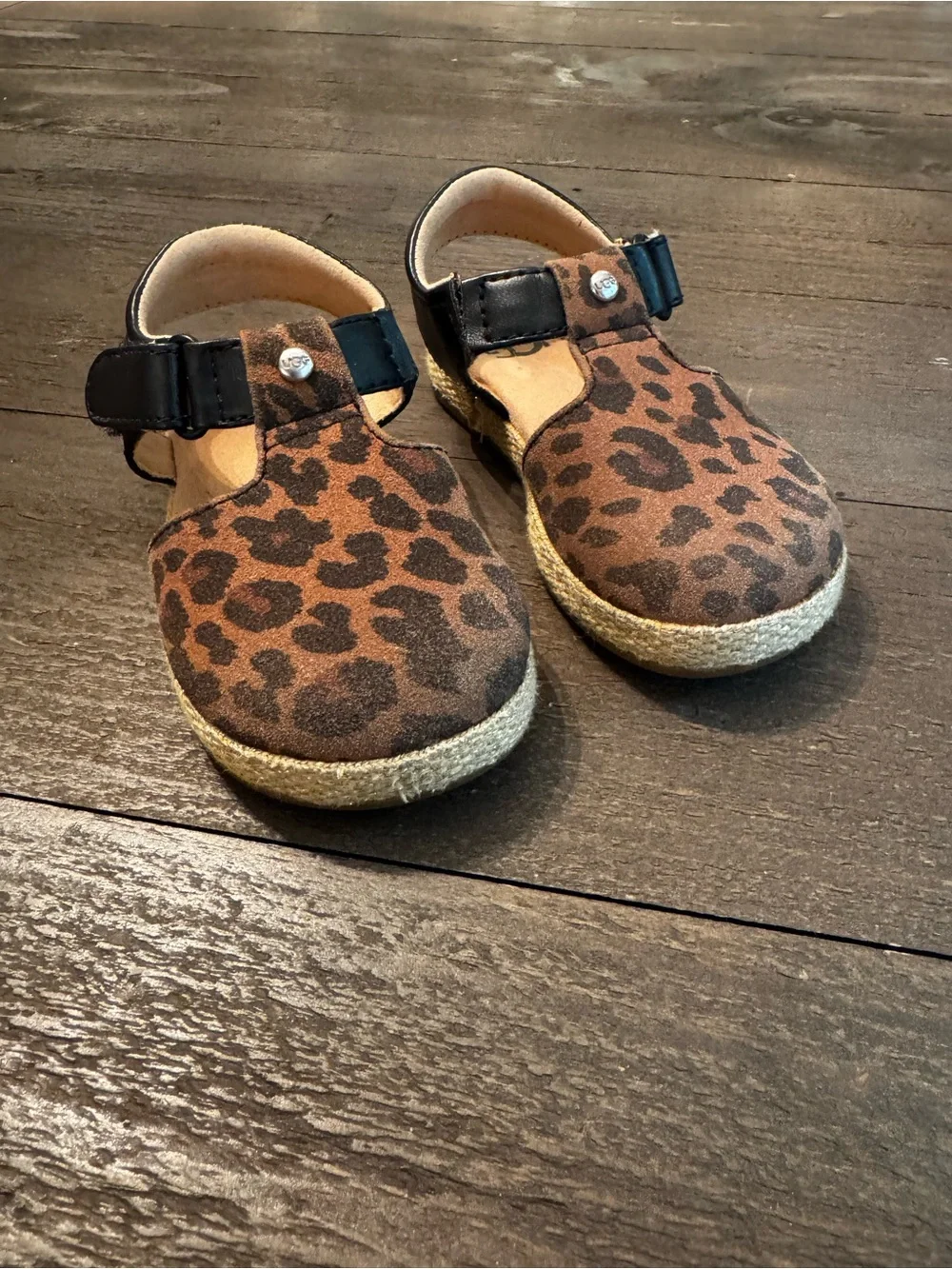 Toddler Ugg Emmery Leopard Sandal